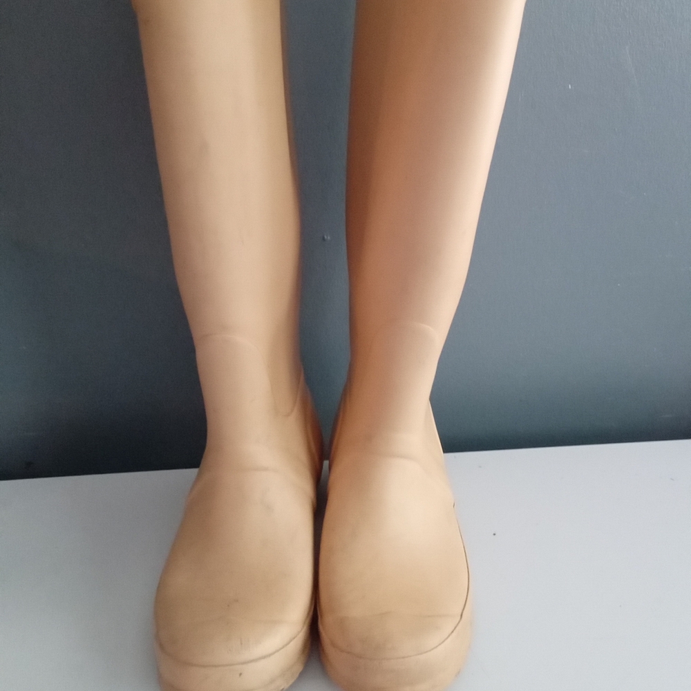 Hunter Boots Tall‎ Classic Matte Rain Boots Beige Womens